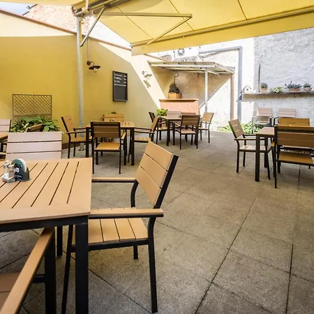 Cernej Ptak 3* Jindřichŭv Hradec