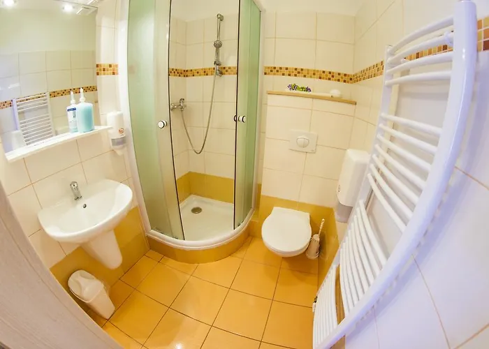 Cernej Ptak 3* Jindřichův Hradec